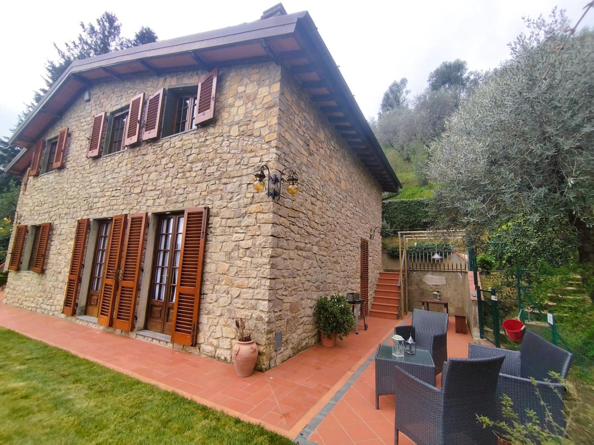 Villa Camelia Tuscany Pescia Esterno foto